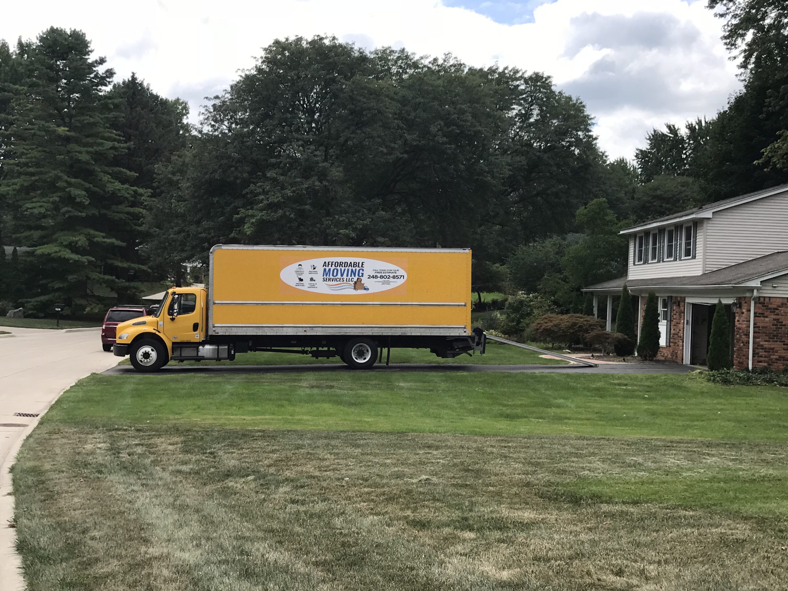 senior moving service